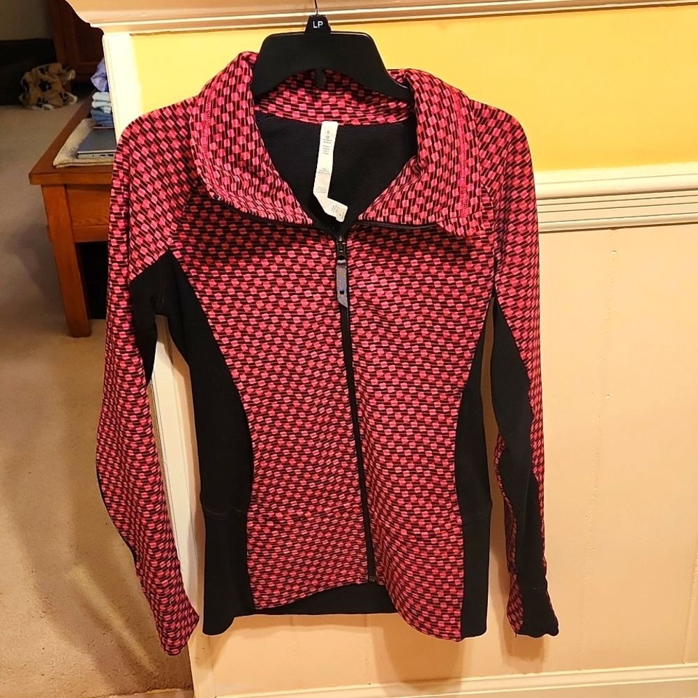 Lululemon Radiant Scuba Jacket w/ Collar Deep Dive Berry Black (6)